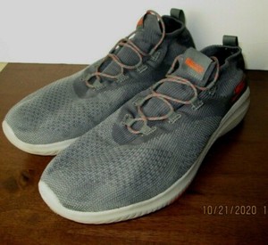 lace up skechers go walk