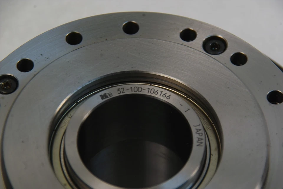 HD 32-100-106166  HARMONIC DRIVE SYSTEMS,GEAR,GEARHEAD,REDUCER  FREE SHIP - Image 2 of 4