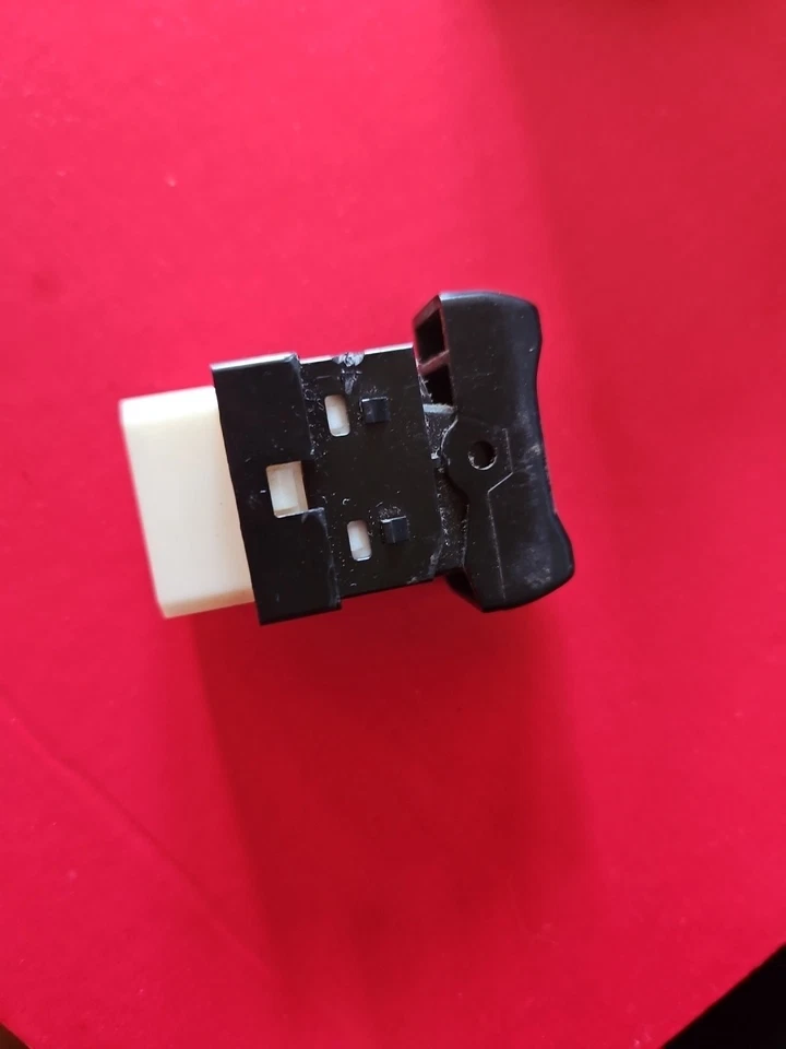 Кнопка переключателя стеклоподъемника для пассажиров или задних пассажиров Isuzu Rodeo Honda Passport 91-94 годов выпуска - Изображение 2 из 4