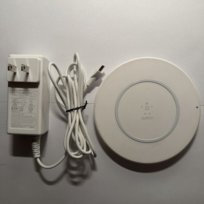 Belkin Boost Up Wireless Charging Pad F7U027 - White
