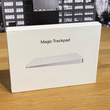 Apple Magic Trackpad Multi-Touch Surface USB-C to Lightning White Silver