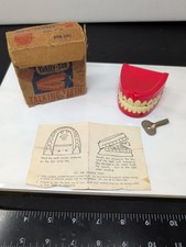 1949 Amazing Yakity-Yak Talking Teeth W/Original Box & Key  Works!
