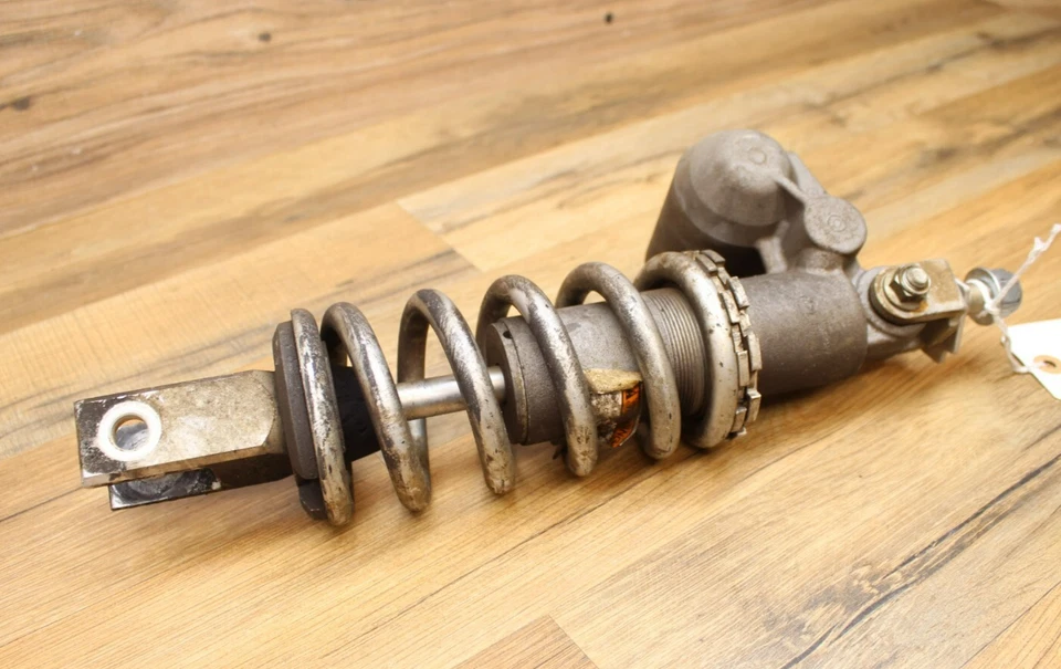 Amortiguador trasero suspensión 17-20 2018 18 Yamaha YZF R6 R6R Foto 2 de 4