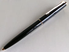 Montblanc Lever Ballpoint Pen Black GT