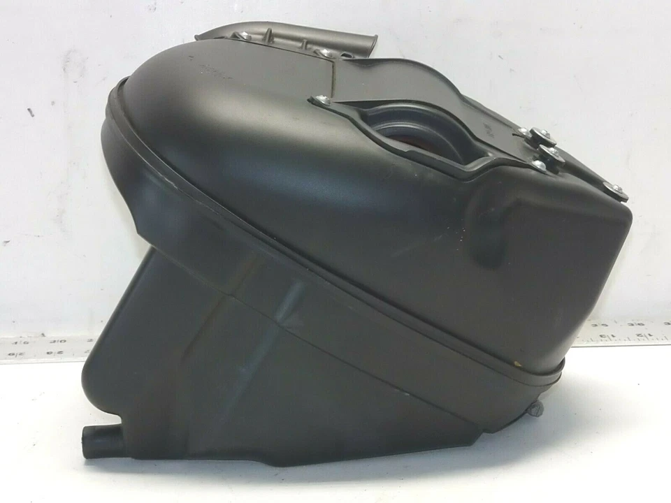 Воздушная коробка в сборе Ducati Hyperstrada Hypermotard 821 - Изображение 3 из 4