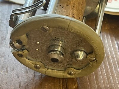 ひ〜21商品です！PFLUEGER SUMMIT No.1993L Vintage Pflueger Summit 1993L Fishing Reel - Engraved Finish
