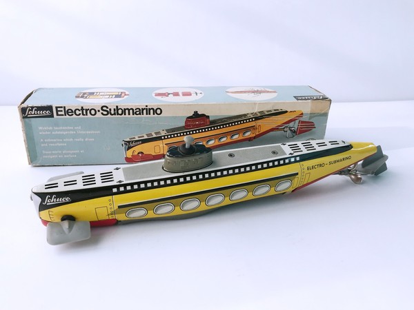 Schuco - Submarine. Electro Submarino 5552 Germany. Tin Litho Battery Operated