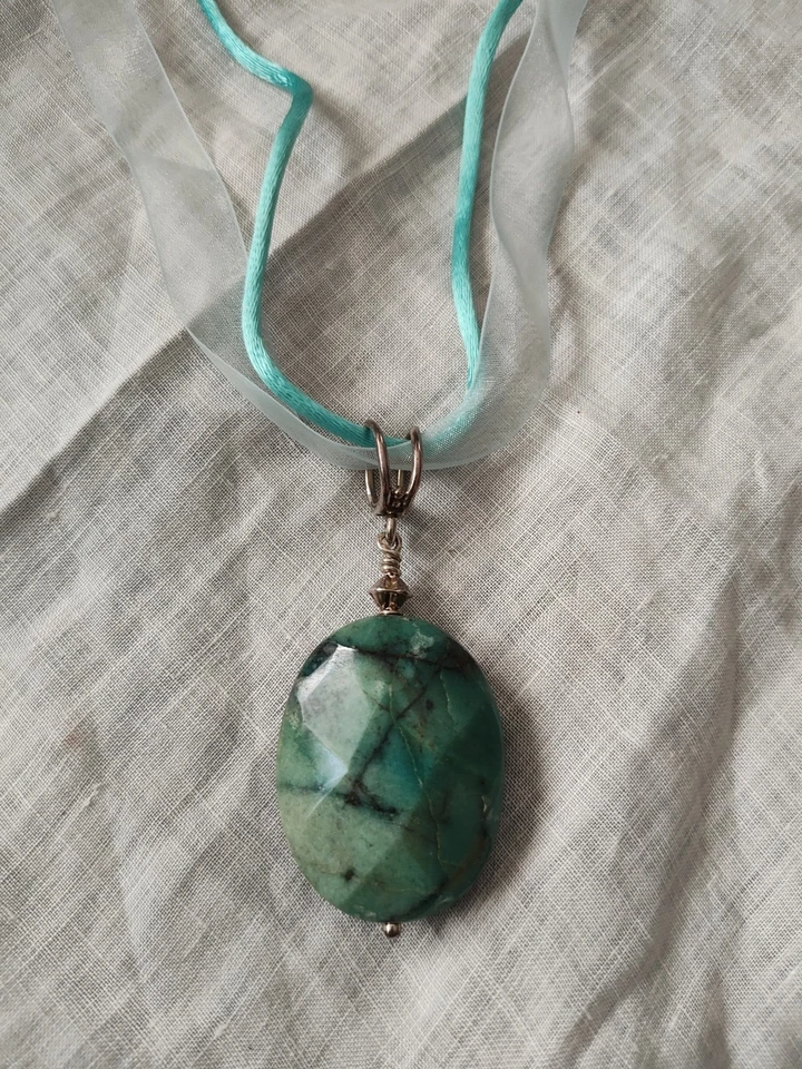 Piedra de crisocola grande sobre cinta azul 925 abrazadera de extremo THAI y cierre 925. 16" L Foto 2 de 4