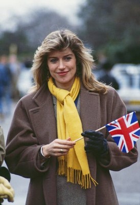 British newsreader television presenter Selina Scott holding a sma- Old Photo