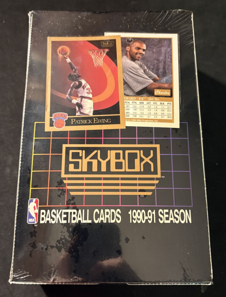 1990-91 NBA SKYBOX Factory Sealed Box - Pristine Condition - Ewing / Barkley