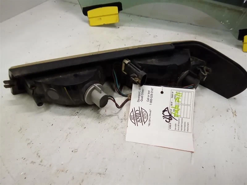 Luz de giro de lámpara de estacionamiento/esquina de pasajero para cañón 04-12 384243 Foto 4 de 4