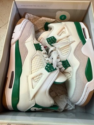 Size 6- Jordan 4 Retro SP x Nike SB Mid Pine Green