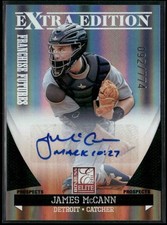 2011 Donruss Elite Football  17