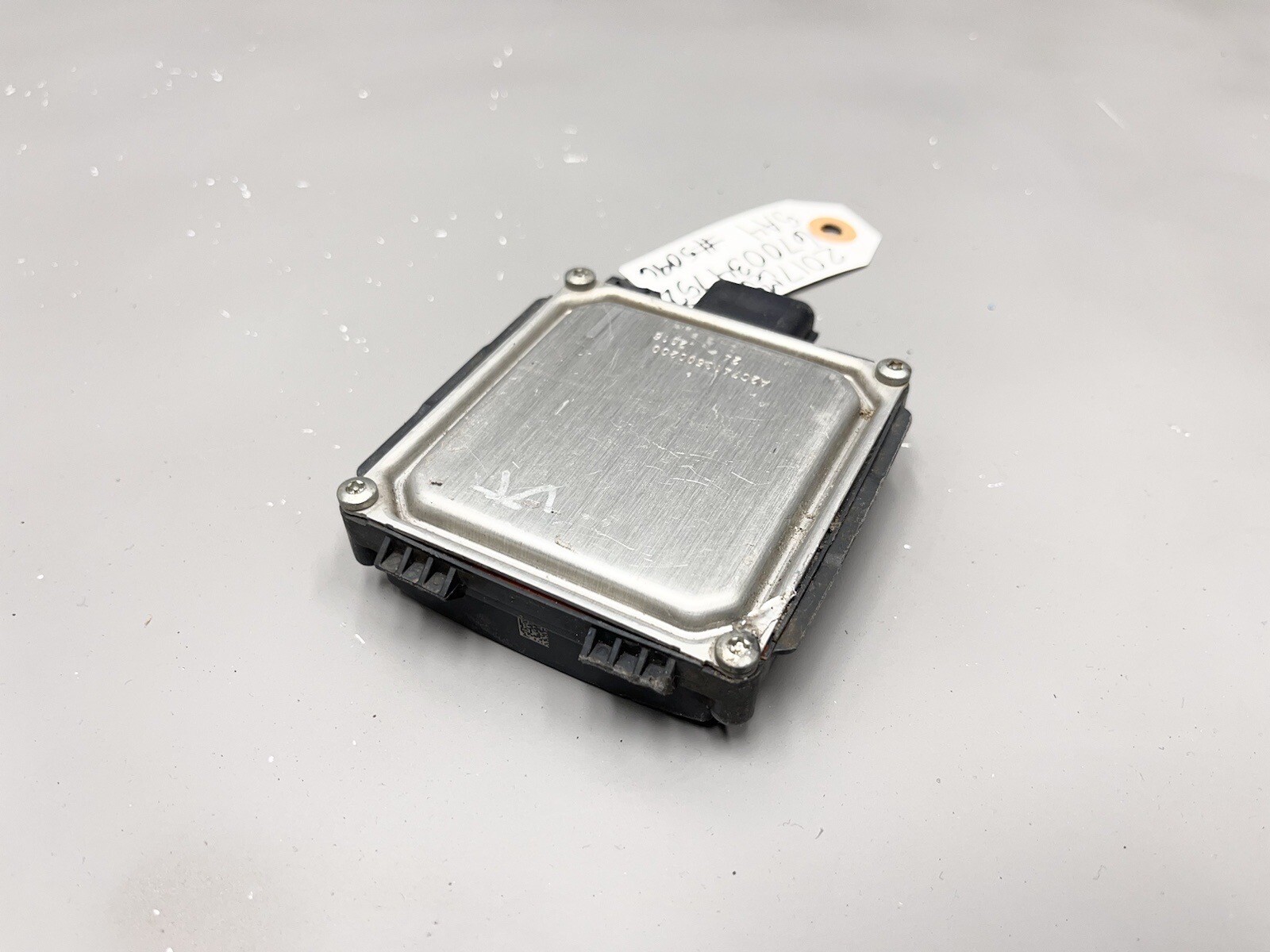 ⭐️2017-2020 Maserati Levante Rear Left / Right Blind Spot Radar Module 670034752