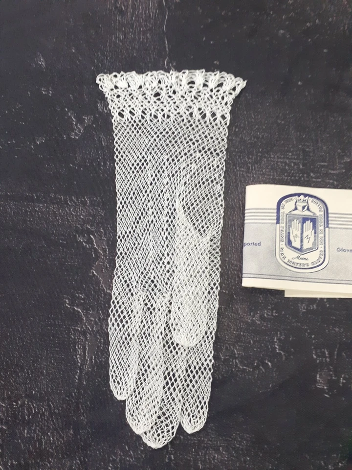 Guanti Gloves pizzo uncinetto sposa ricamo centrini vintage antichi bianco 11 - Immagine 2 di 4