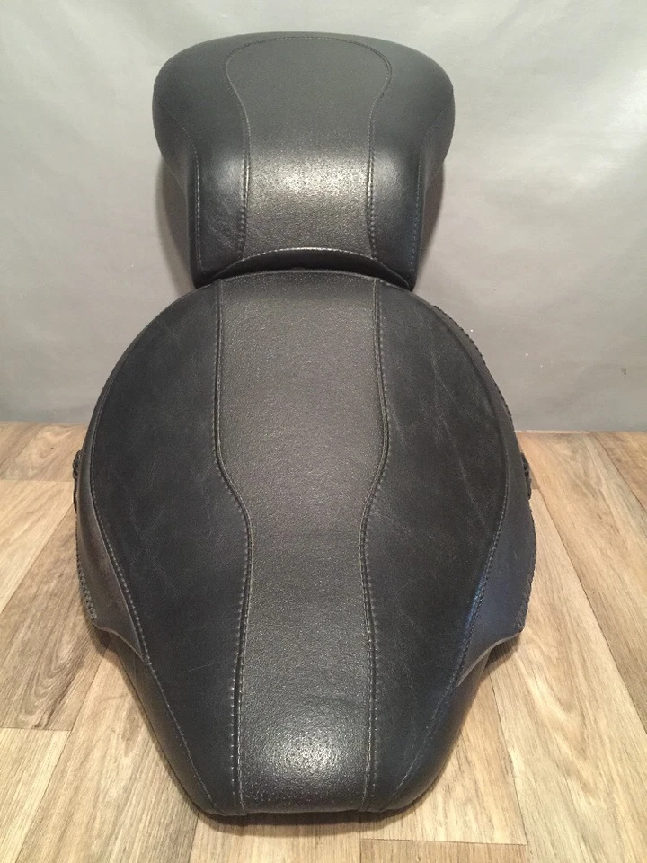 82-03 Harley Davidson Sportster seat 094934 W/leather And 094968 Passenger Seat - Image 2 of 4