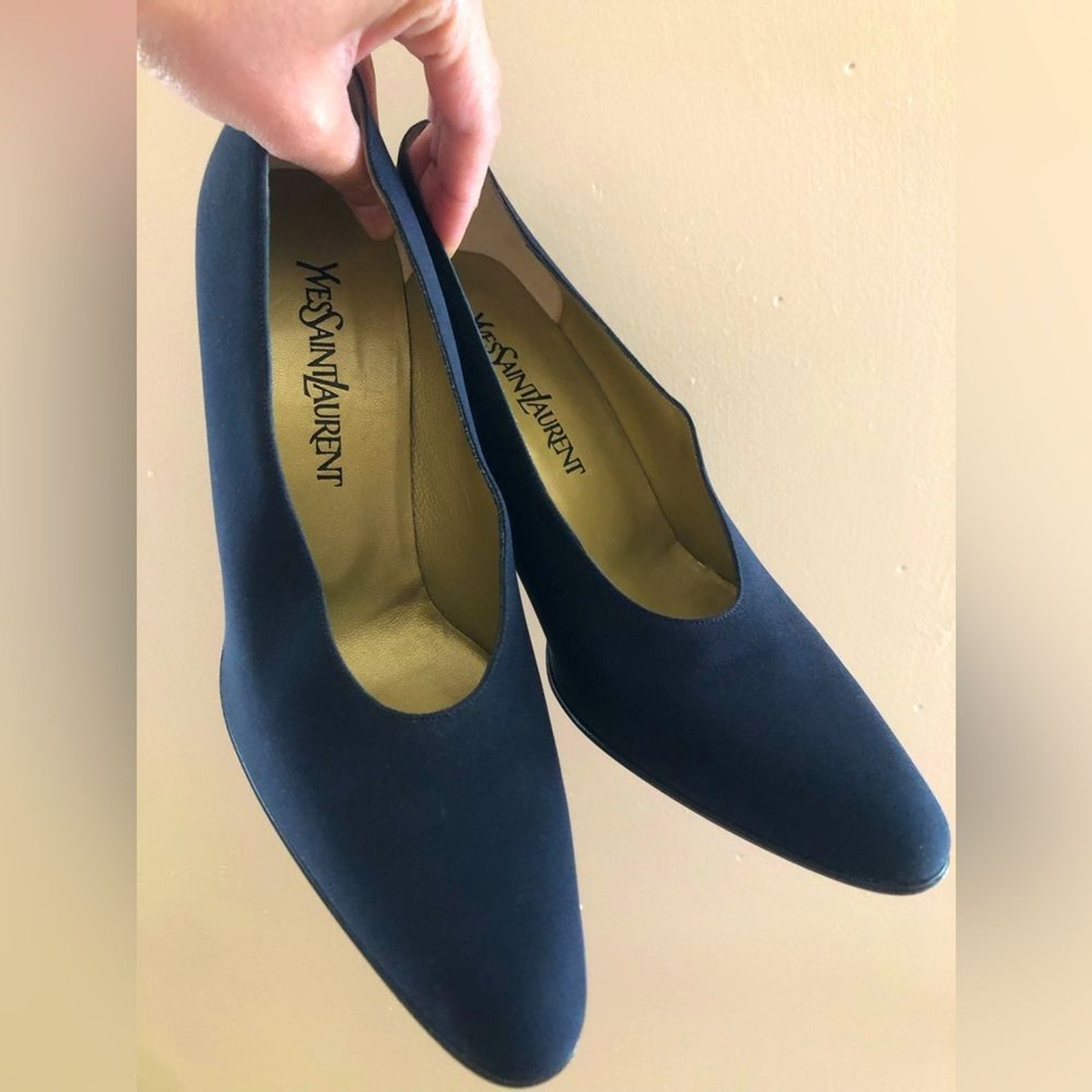 YVES SAINT LAURENT tacchi corti in tessuto nero taglia 8 5