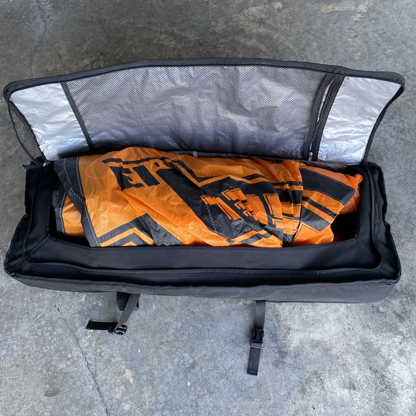 Slingshot Diesel Kiteboarding Kite Kite with case. Only No Other