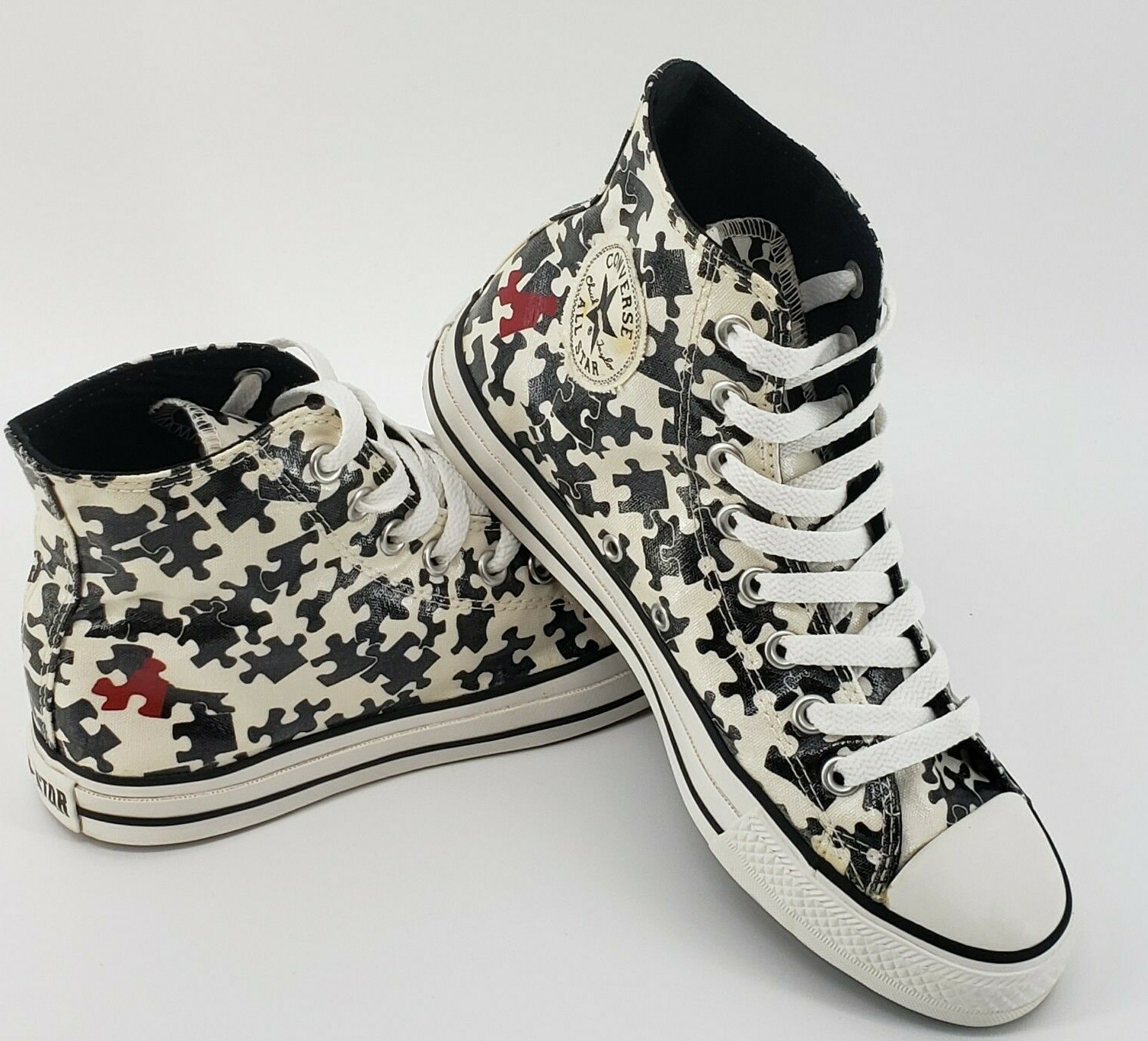 chuck taylor all star hi m