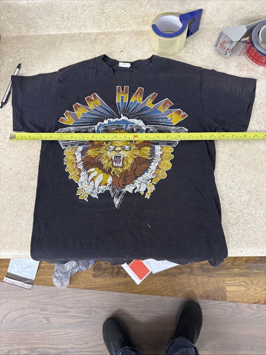 Vintage 80s 1982 VAN HALEN Live Rock Concert Tour T SHIRT