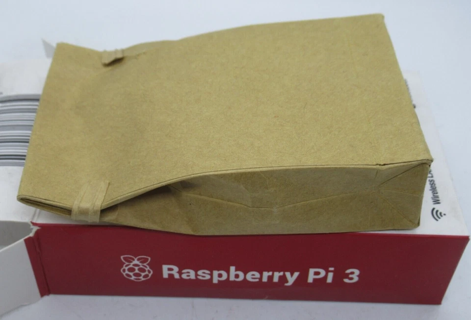 RASPBERRY PI 3 MODEL B UNCASED VER. BLUETOOTH 1.2GHz 1GB RAM WIFI 2015 - Image 4 of 4