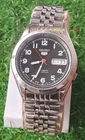 Vintage Seiko5 Automatic Stainless Steel men Wristwatch black dial made in Japan