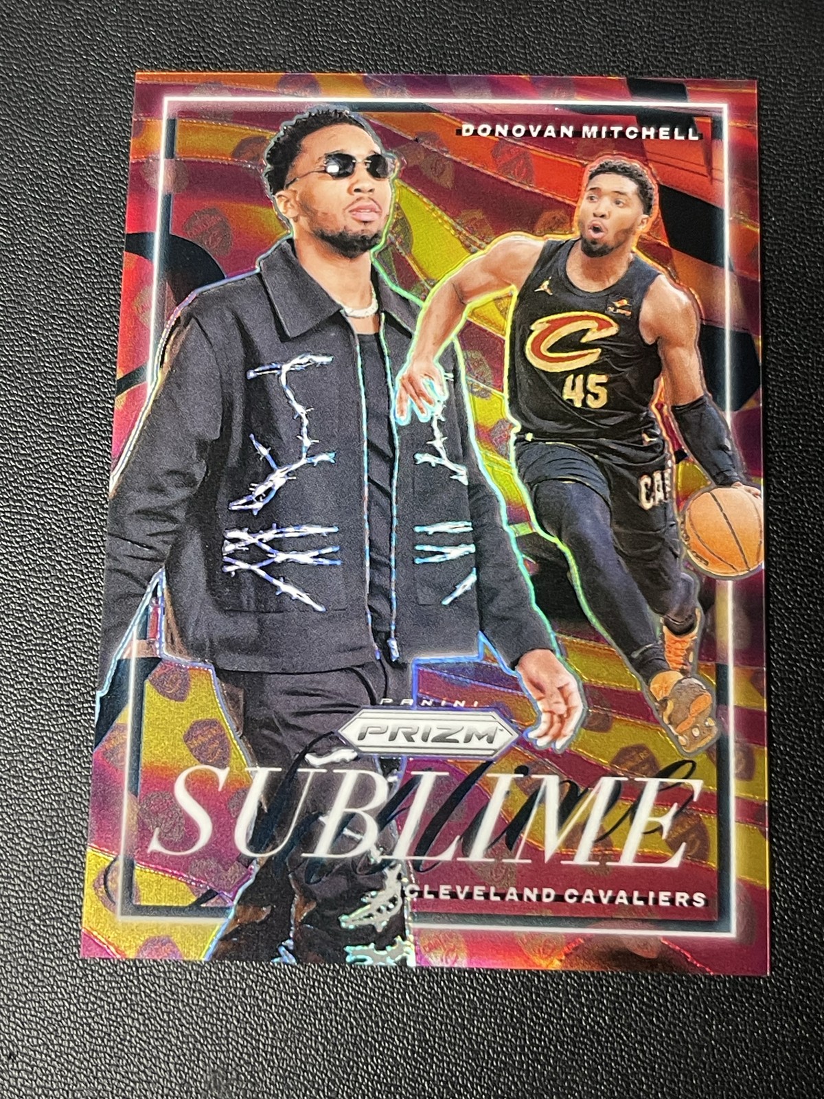 DONOVAN MITCHELL 2024-25 PANINI PRIZM #13 SUBLIME CAVALIERS SP