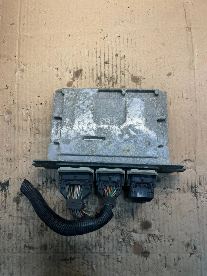 2008  Ford E250 E350 5.4L Van Engine Control ECU Computer Module V2068 DG - Image 3 of 4