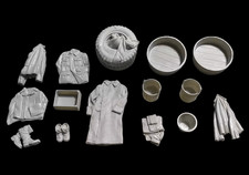 1:35 Scale Resin Diorama Accessories WWII Clothing Gear Set Coats Boots Barrels