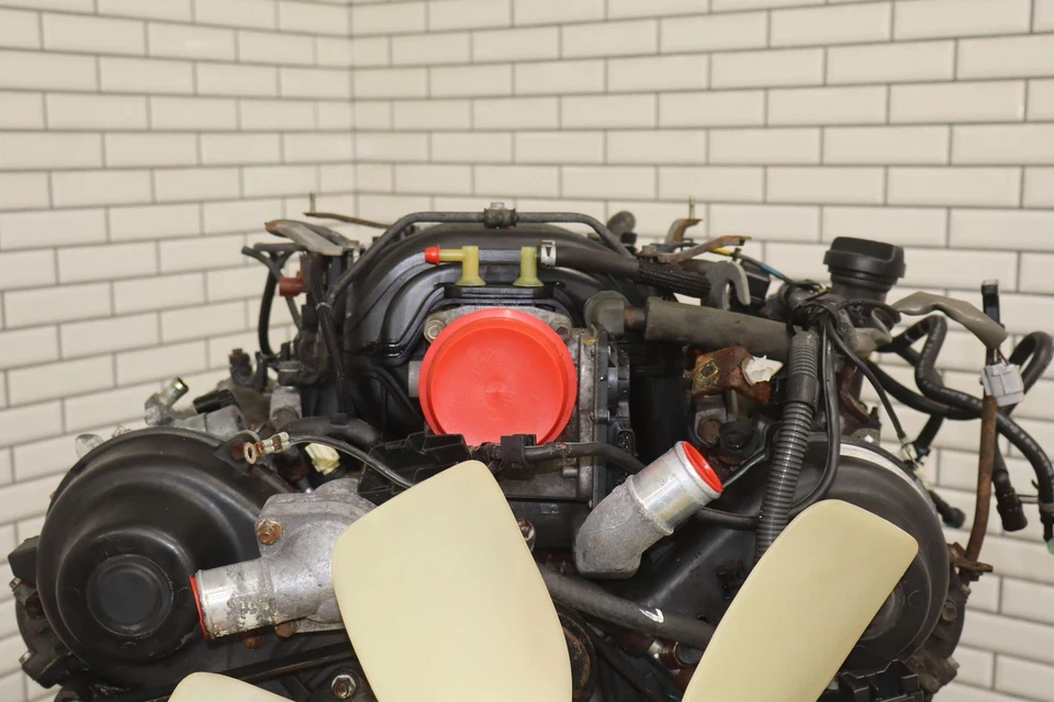 05/2005-2007 Toyota Land Cruiser 4.7L V8 2UZFE Engine W/Accessories Foto 4 de 4