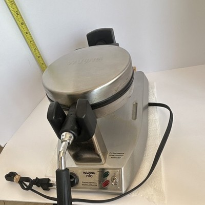 Waring Pro WMK300 Belgian Waffle Maker Stainless Steel 1200W Rotating Non-Stick