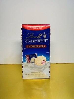  New Christmas Lindt Classic Recipe SNOWFLAKES Peppermint White Chocolate 4.2oz