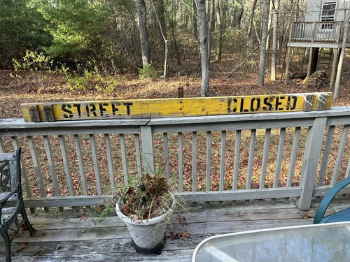 Vintage Street Closed Wooden Sign