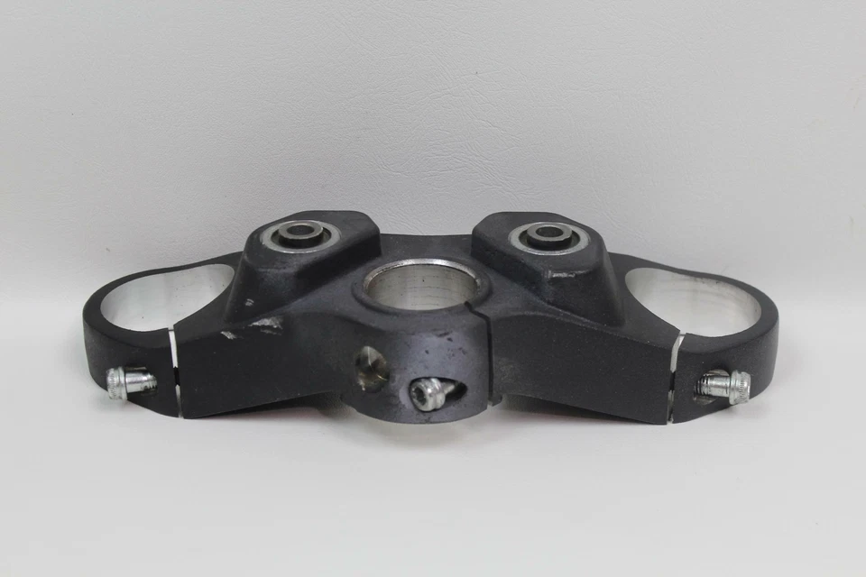 Ducati Monster 821 18-19 Upper Triple Tree Yoke Clamp STRAIGHT 34110992AC - Image 2 of 4