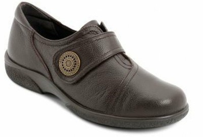women's 6e width shoes