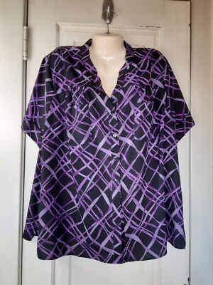 Essentials Woman's Short Sleeve Shirt Size 2X   NEW WITH TAGS