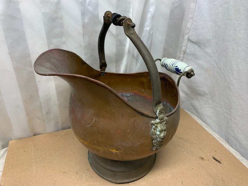 Fleur De Lis VTG Copper Ash Coal Scuttle Bucket Brass Motif Lion’s Head Planter