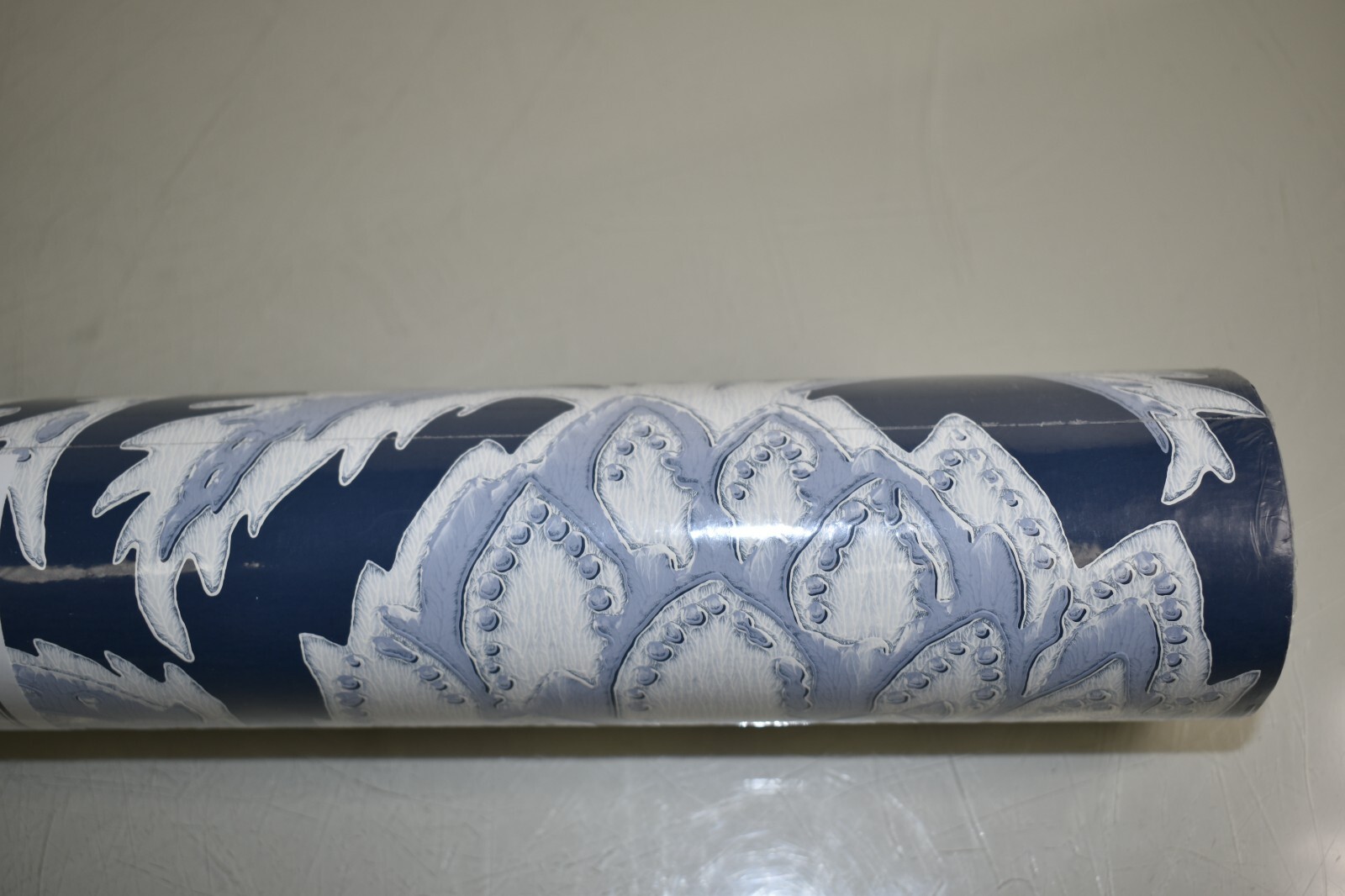 298 NEW Serena & Lily Artichoke Wallpaper Vintage Indigo Coastal Blue