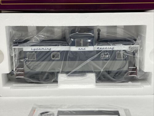 MTH Premier 20-91254 Lycoming & Reading Extended Vision Caboose #10327 O New L&R - Picture 3 of 11
