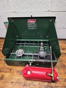 Réchaud de camping Coleman 425 vintage à deux brûleurs avec