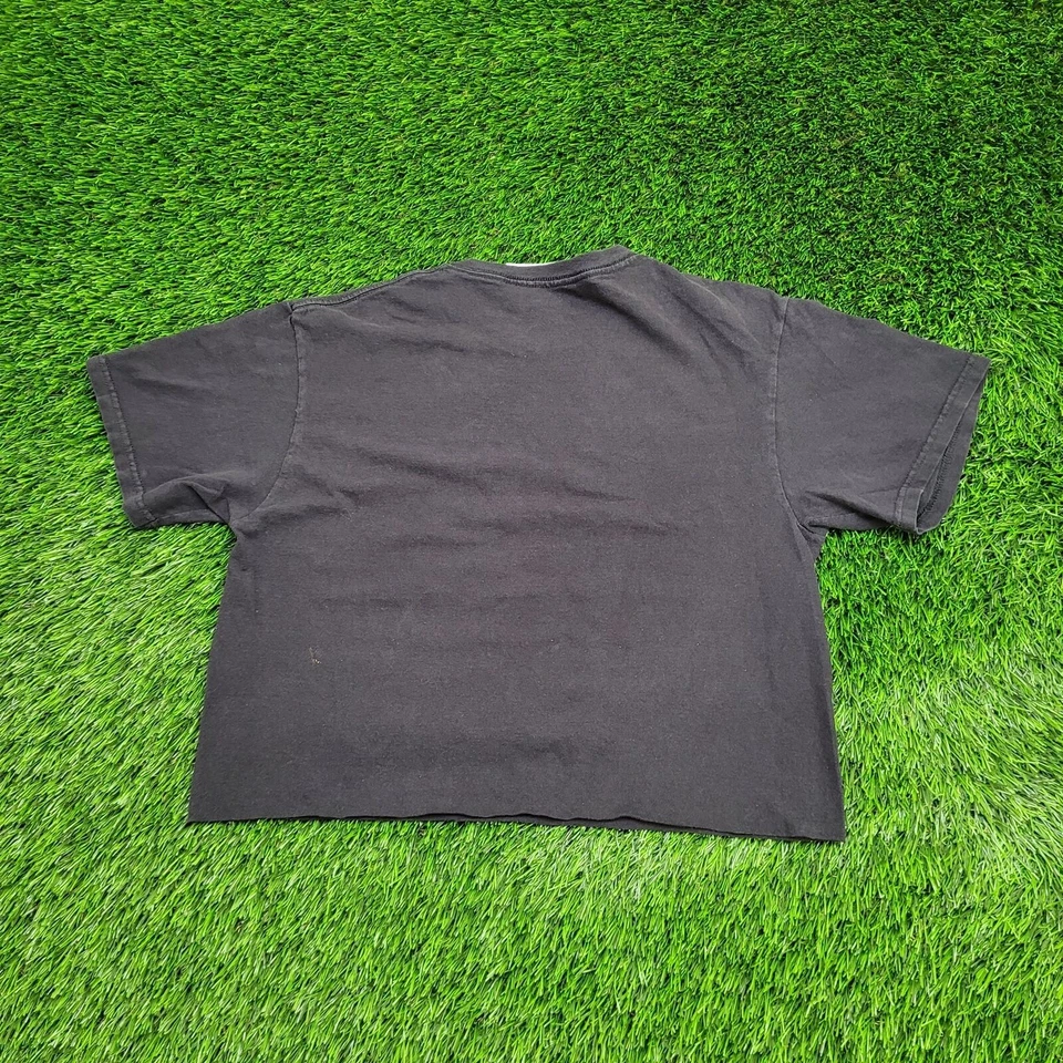 Camisa cropped feminina vintage WWE Ry-Back média 19x19 preta - Imagem 2 de 4