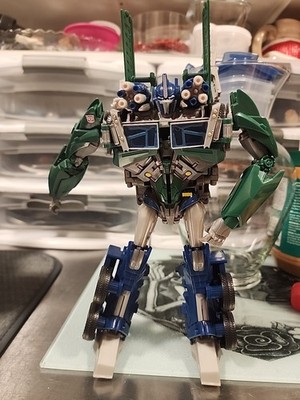 Weaponizer Optimus Prime Transformers Prime Beast Hunters Incomplete Figure Only