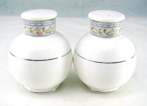 Set Di Saliera E Pepiera Noritake CASTINE 4794 NUOVO Con Adesivo - Photo 3/6