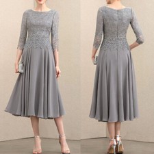 Scoop Neck A-Line Mother of the Bride Dresses 3/4 Sleeve Lace Appliques Ruffles