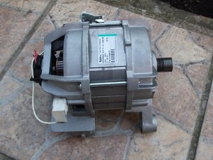 Ersatzteil Elektromotor Waschmaschine Whirlpool mod:Primo 1406 UM