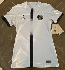Jordan PSG Women’s Size XS Soccer Jersey Gray With Small Flaw *See Description*