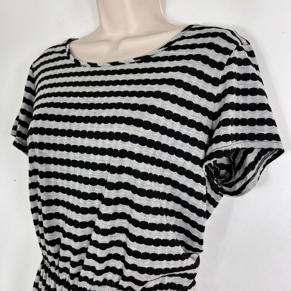 Vestido City Triangles Feminino XL Manga Curta Listrado Bainha Linha A Elástico - Imagem 4 de 4