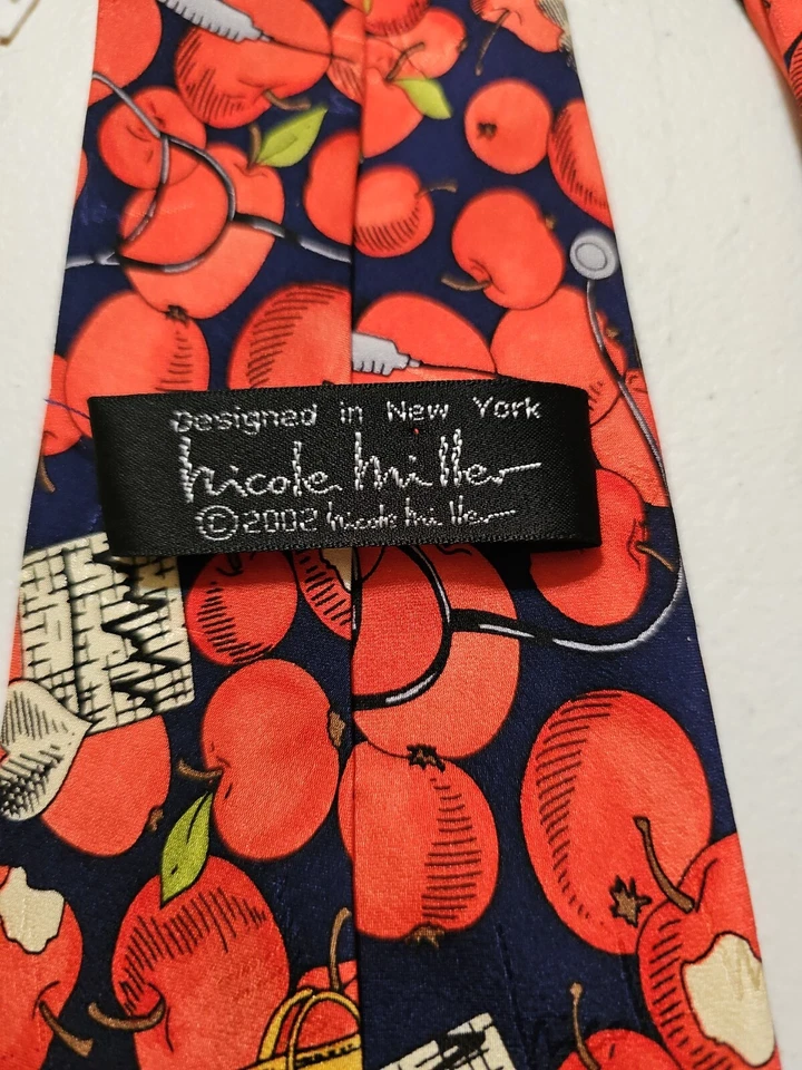 Bolso médico médico Nicole Miller vintage para hombre, corbata Cherry’s seda 2002 Foto 3 de 4