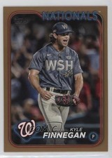 2024 Topps Series 1 Gold 1082/2024 Kyle Finnegan #153 1u6