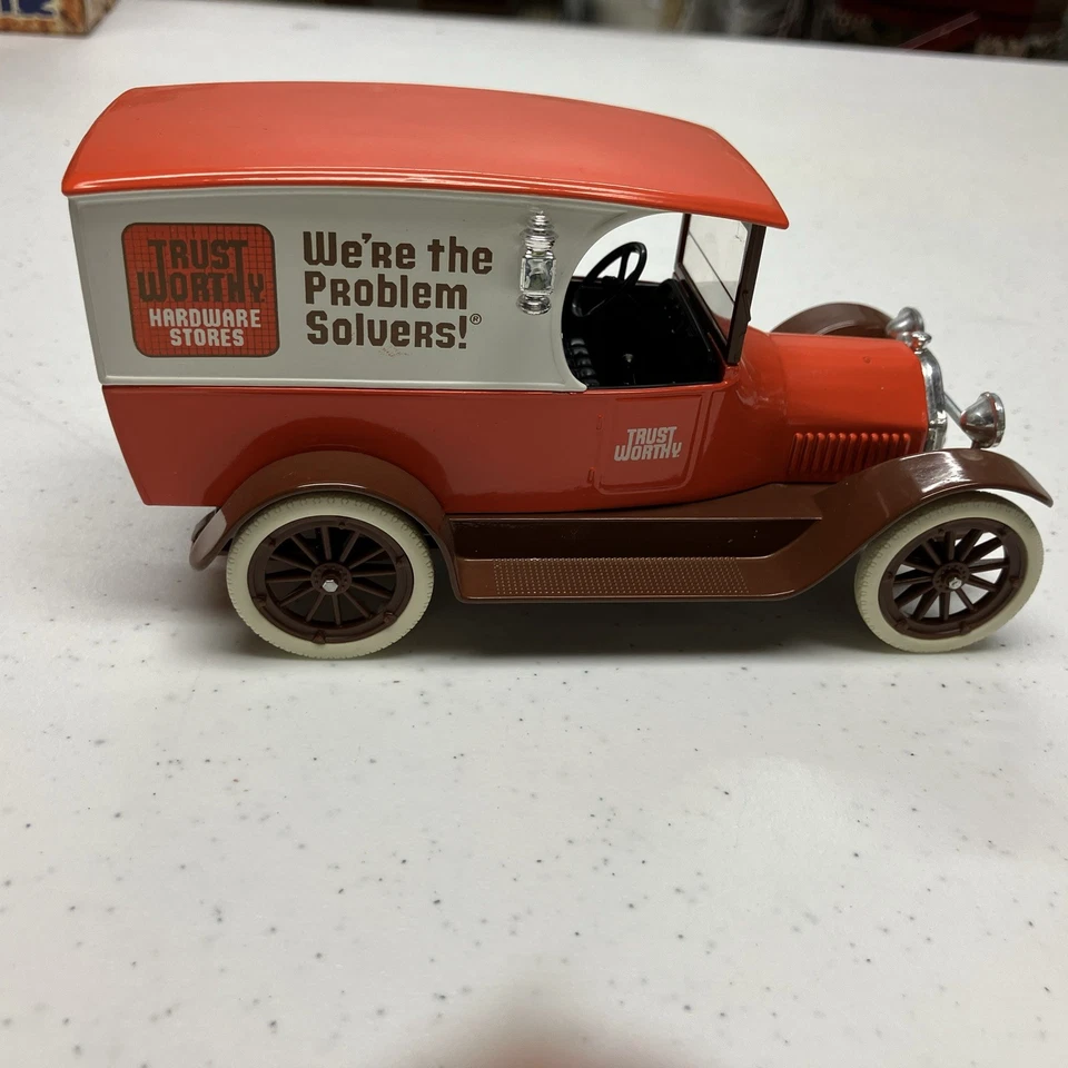 1916 Studebaker Panel Delivery Bank, 1:25 Scale, Die Cast Bank, #9 - Image 3 of 4